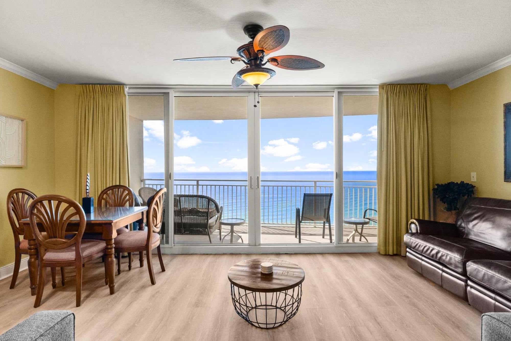Beautiful Beachfront Paradise! Emerald Beach Resort Panama City Beach Dış mekan fotoğraf